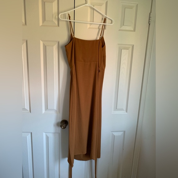 FRANK & OAK-crossover wrapped-tie velvet satin dress in Rich Chestnut-Size S NWT - Picture 6 of 11